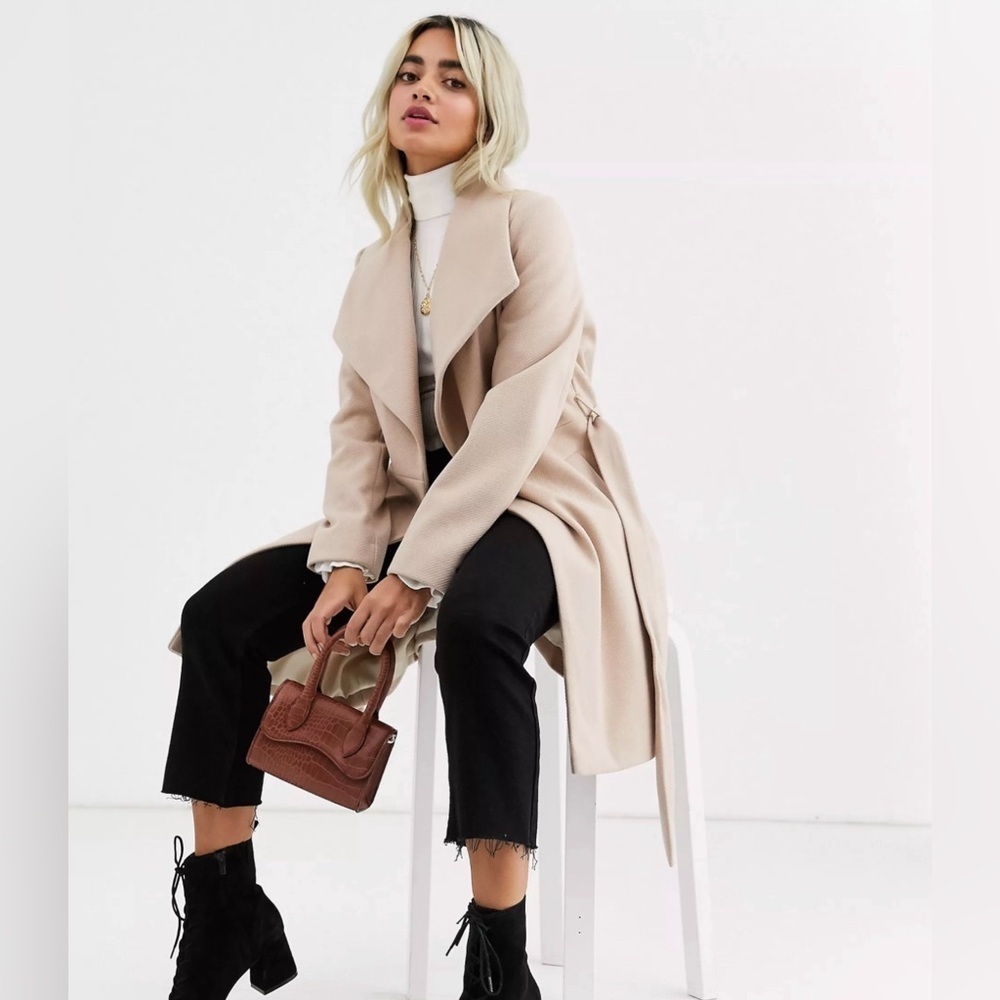 Miss Selfridge Petite wrap coat in cream size 6